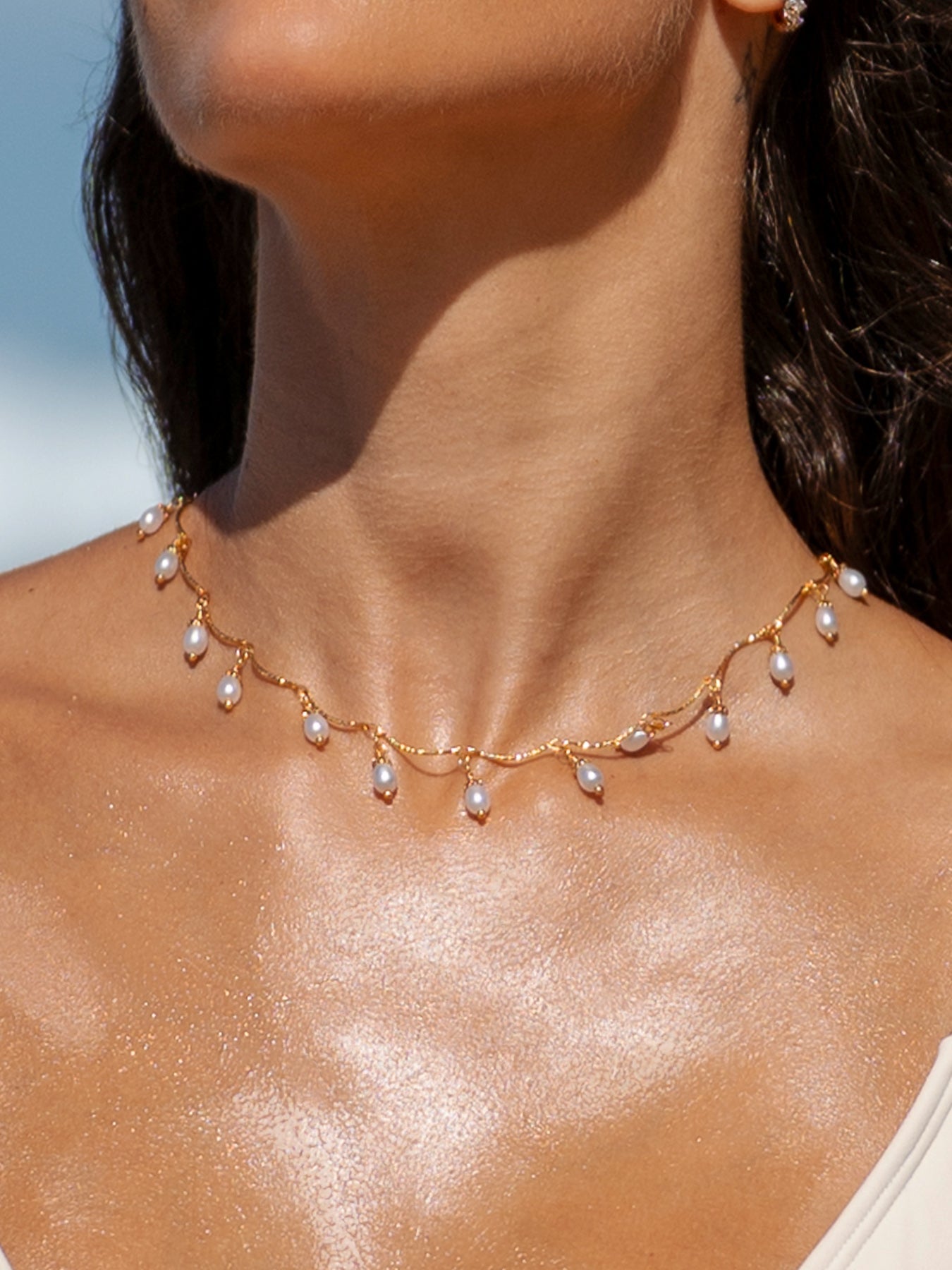 Floating Pearl Necklace