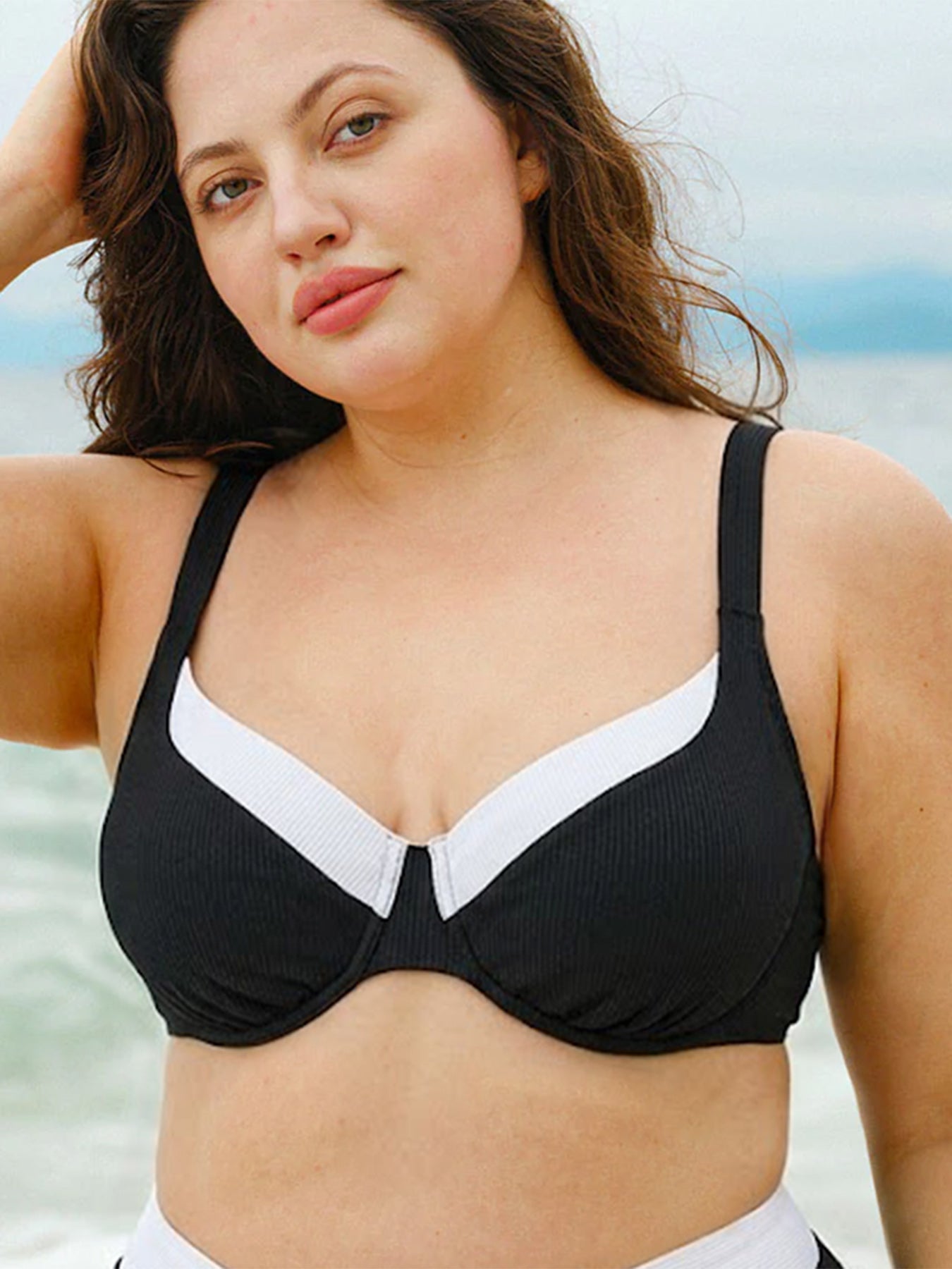 Black Contrast X Cross Plus Size Bikini Top