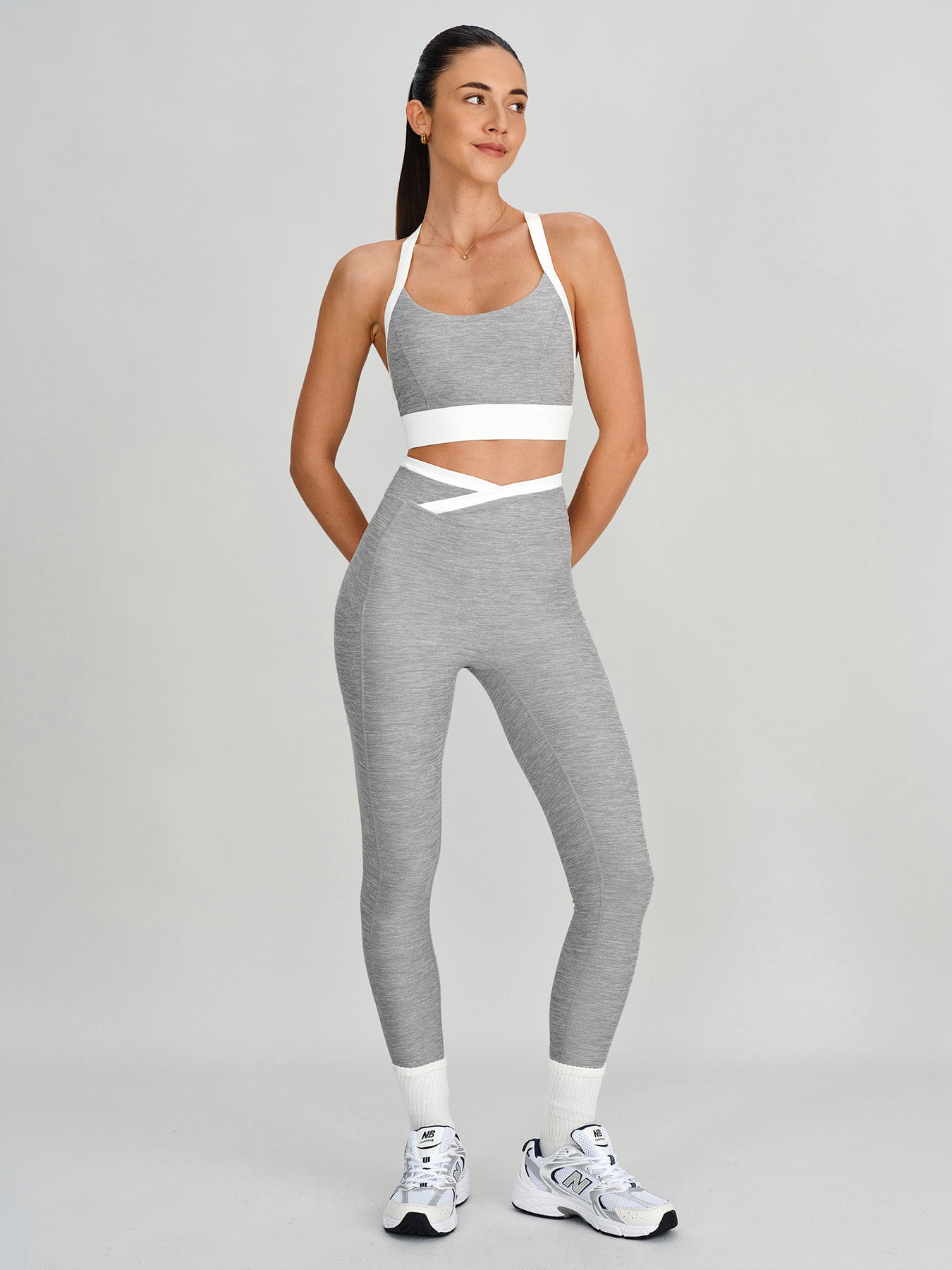 Heather Grey Color-Block U Neck Sports Bra - Light Support