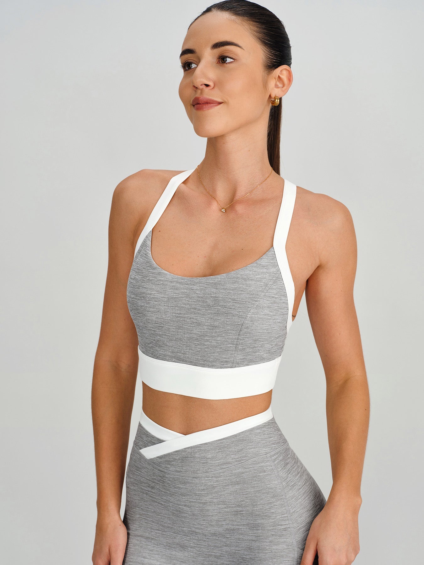 Heather Grey Color-Block U Neck Sports Bra - Light Support