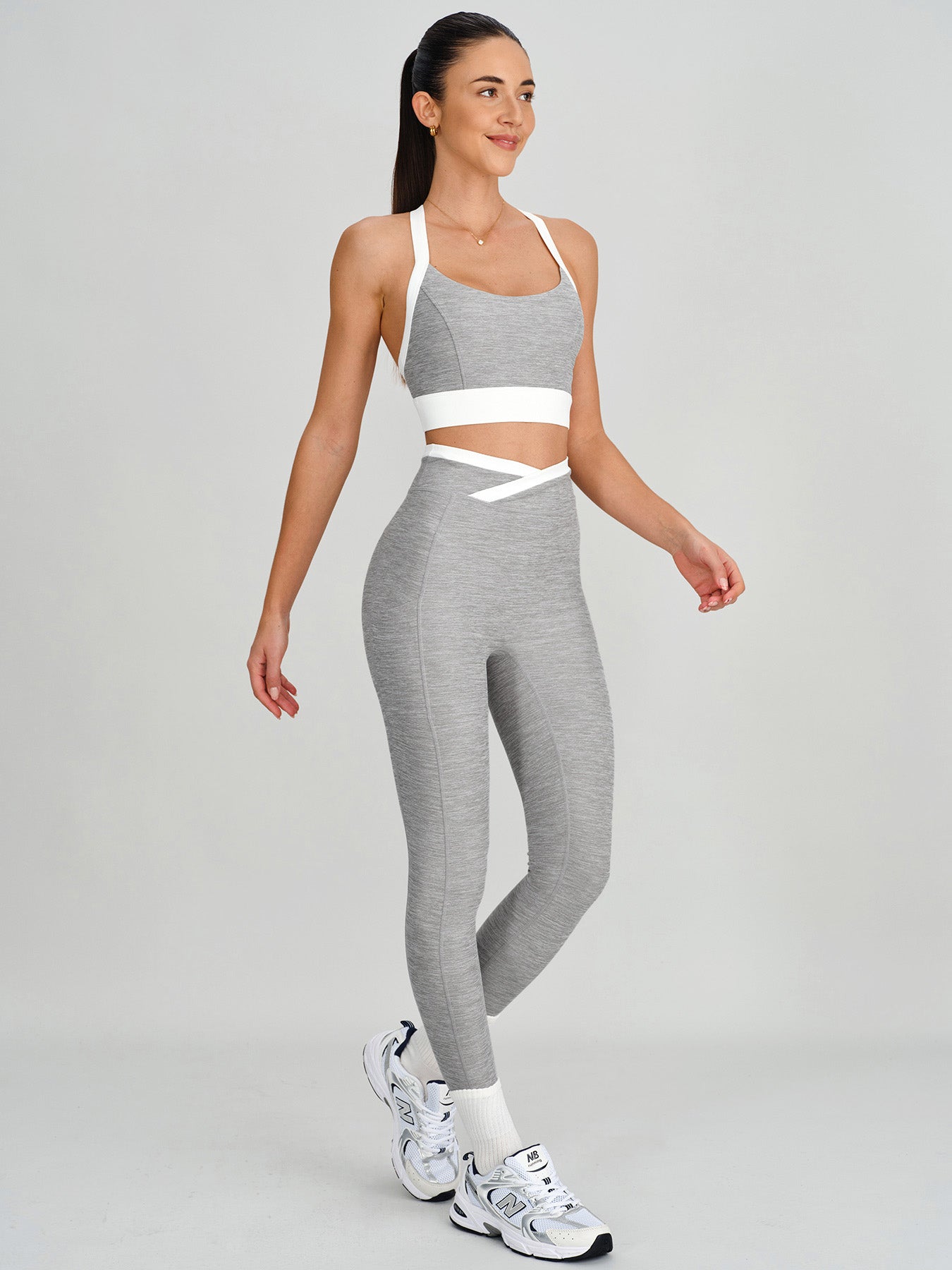 Heather Grey Color-Block U Neck Sports Bra - Light Support