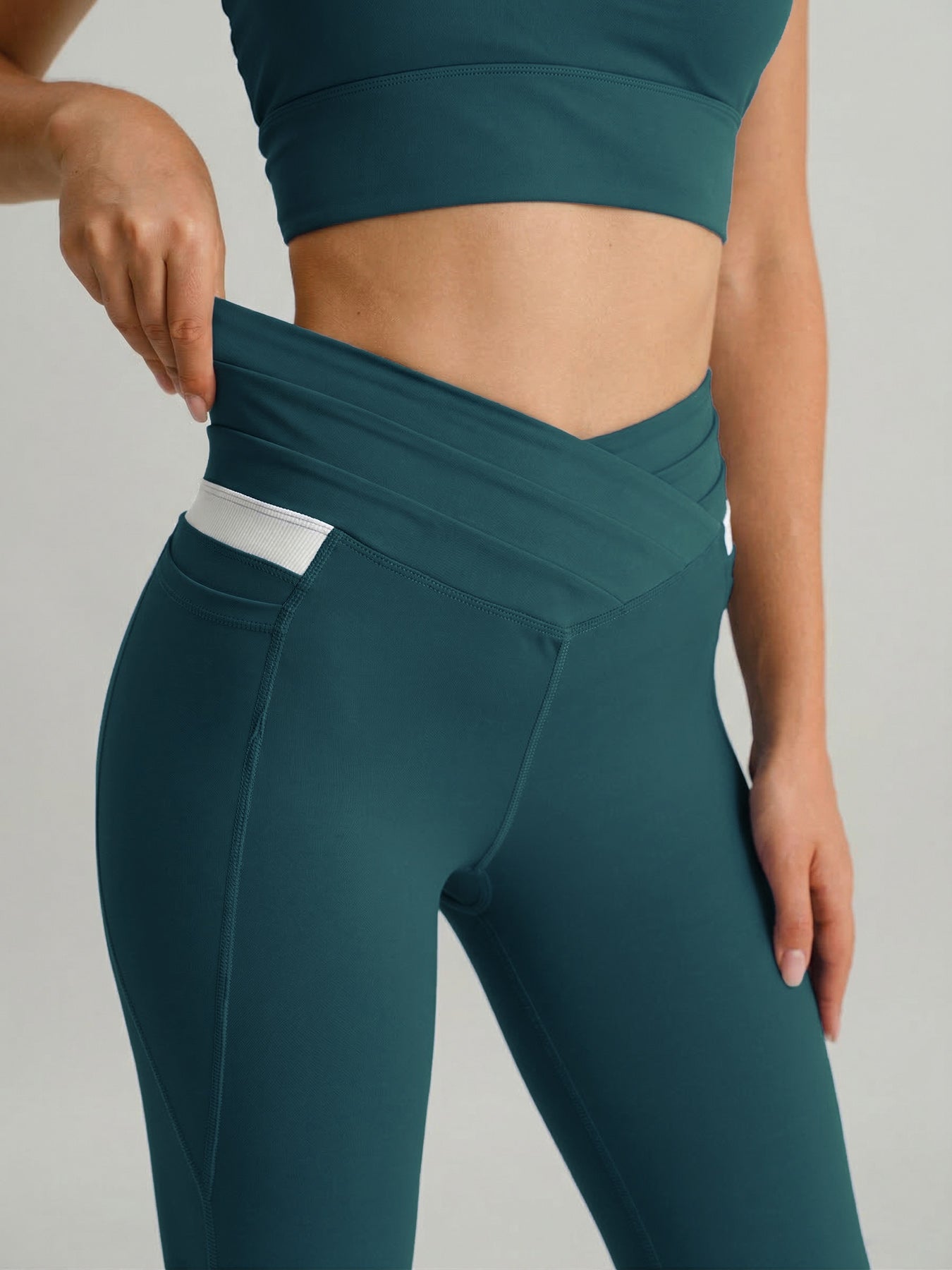 Blue Spruce High Waisted Pockets Leggings 26"