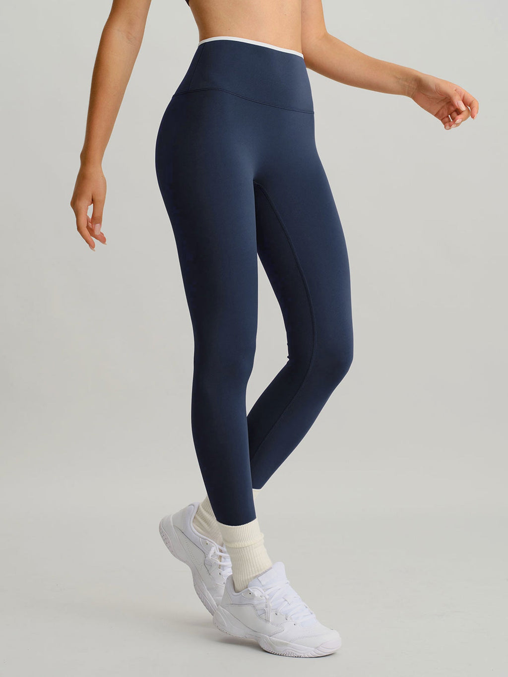 Navy High-Waisted Contrast Trim Leggings 25"