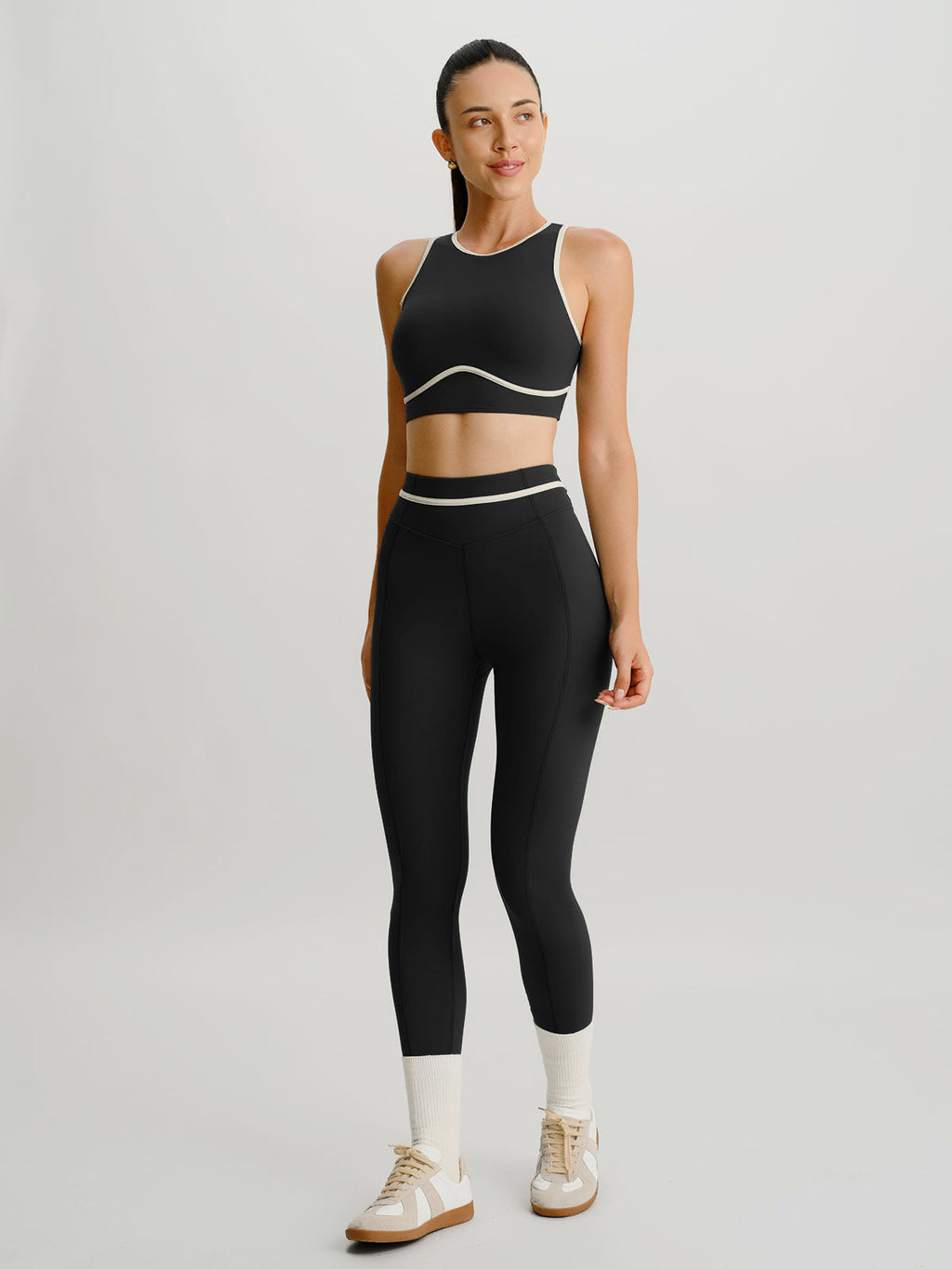 Black Round Neck Line Tank Top