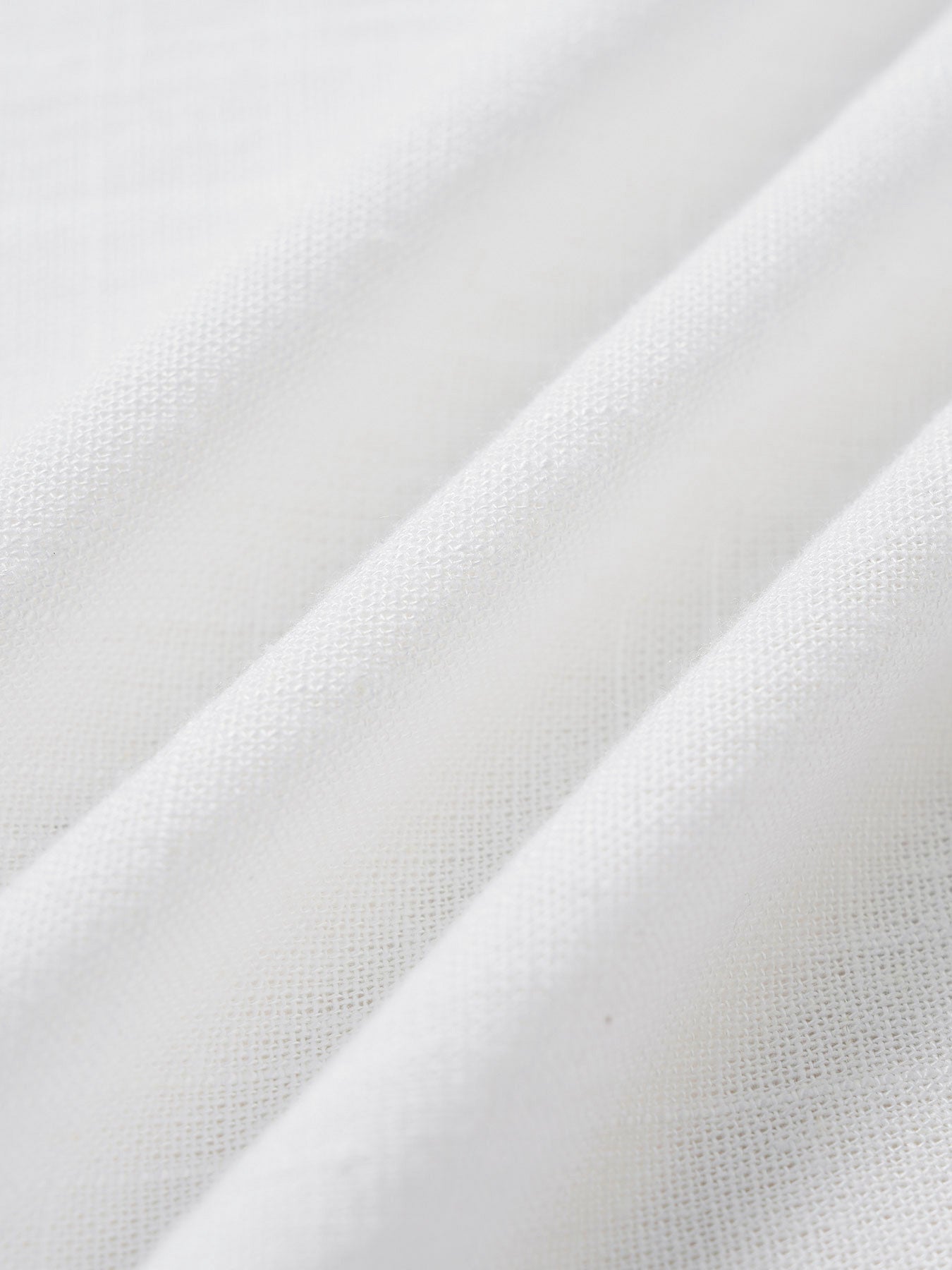 White Cotton-Linen Decorative Button Blouse